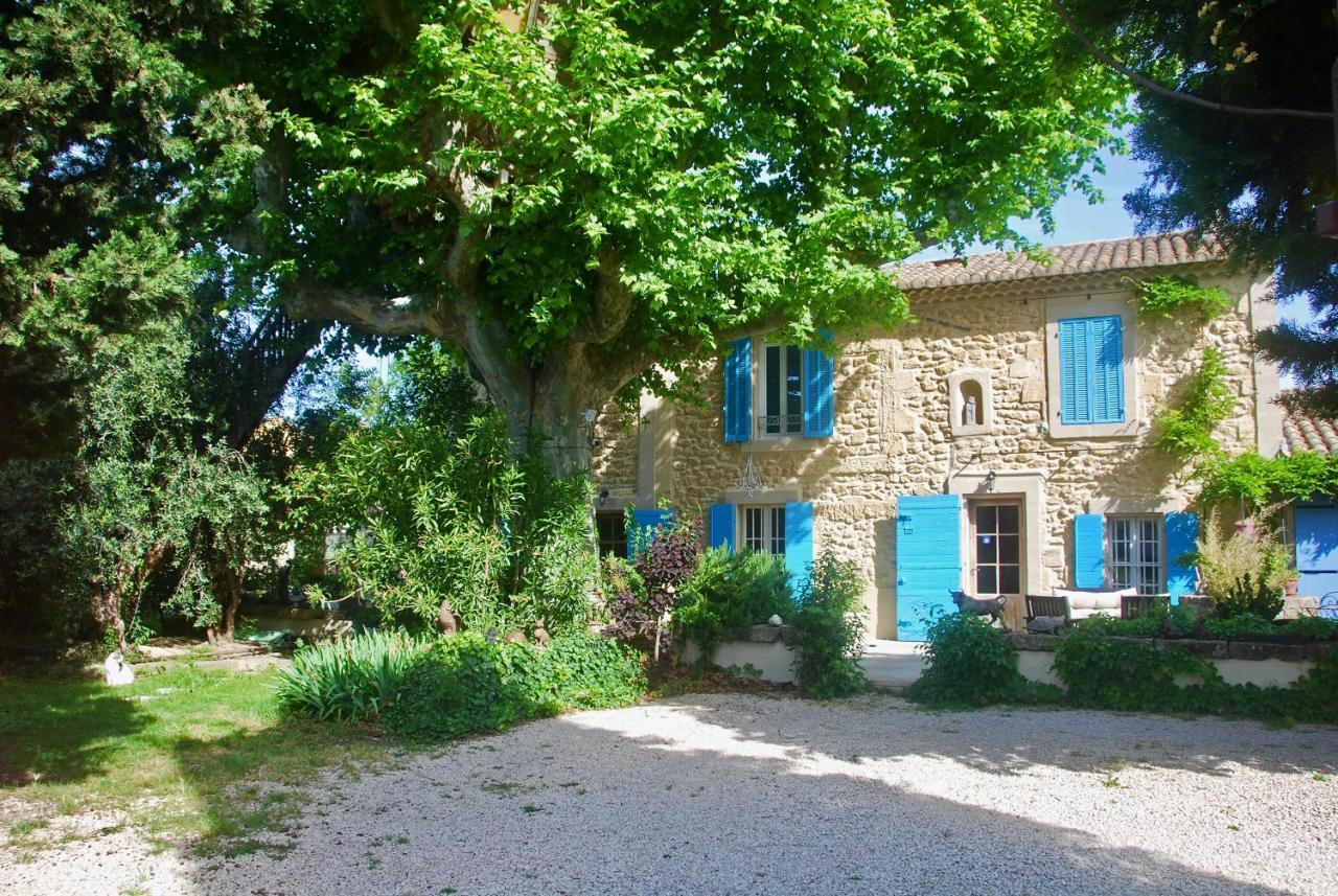 Hotel Les Volets Bleus Provence à Salon-de-Provence Extérieur photo