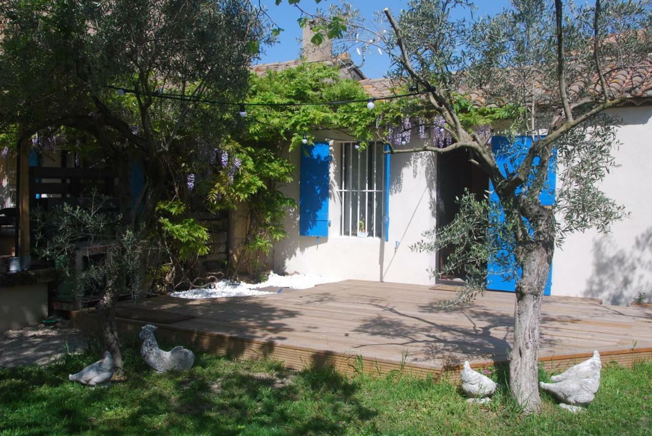 Hotel Les Volets Bleus Provence à Salon-de-Provence Extérieur photo